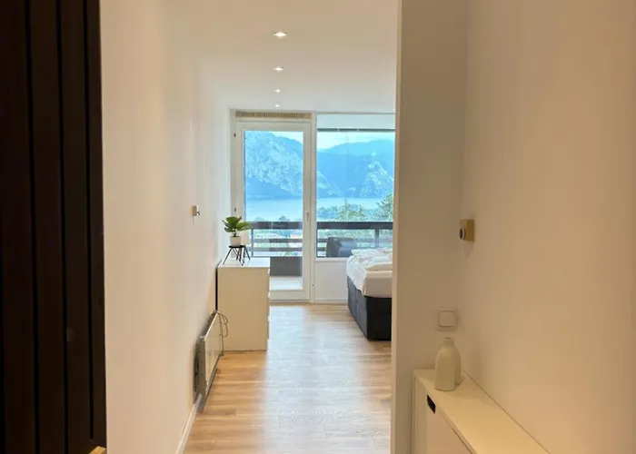 Apt Hocheck Seeblick